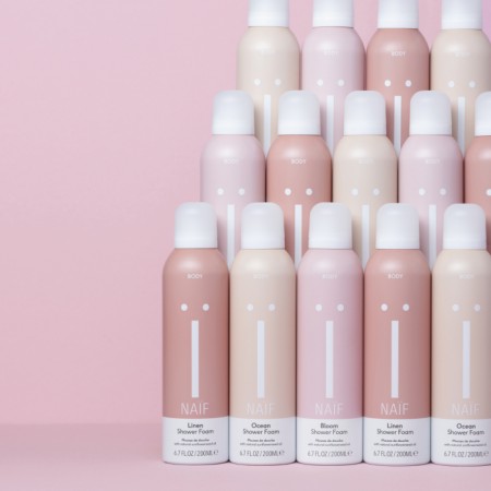 Gel de dus sub forma de spuma - Linen - Adulti - 200ml - Naïf Gel de dus sub forma de spuma - Linen - Adulti - 200ml - Naïf