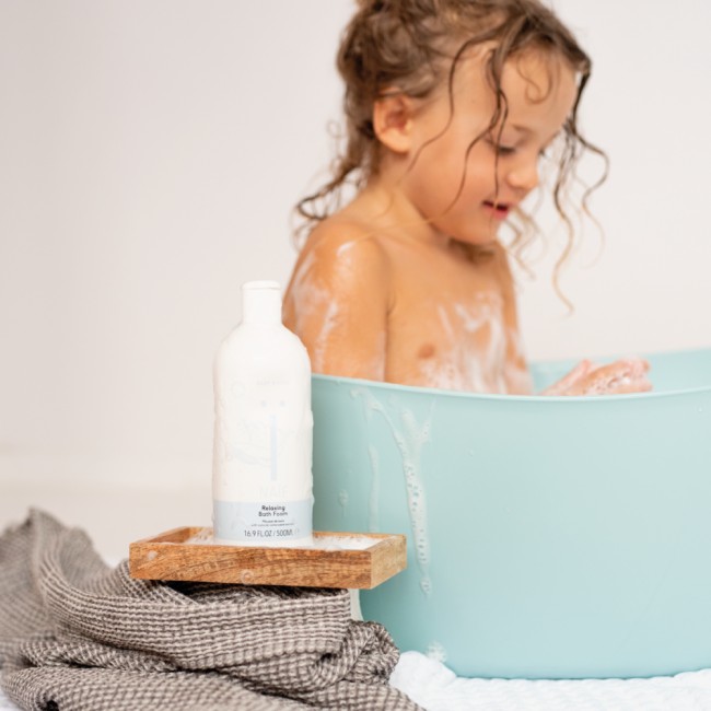 Spuma hidratanta pentru apa de baie - Bebelusi si copii - 500 ml - Naïf